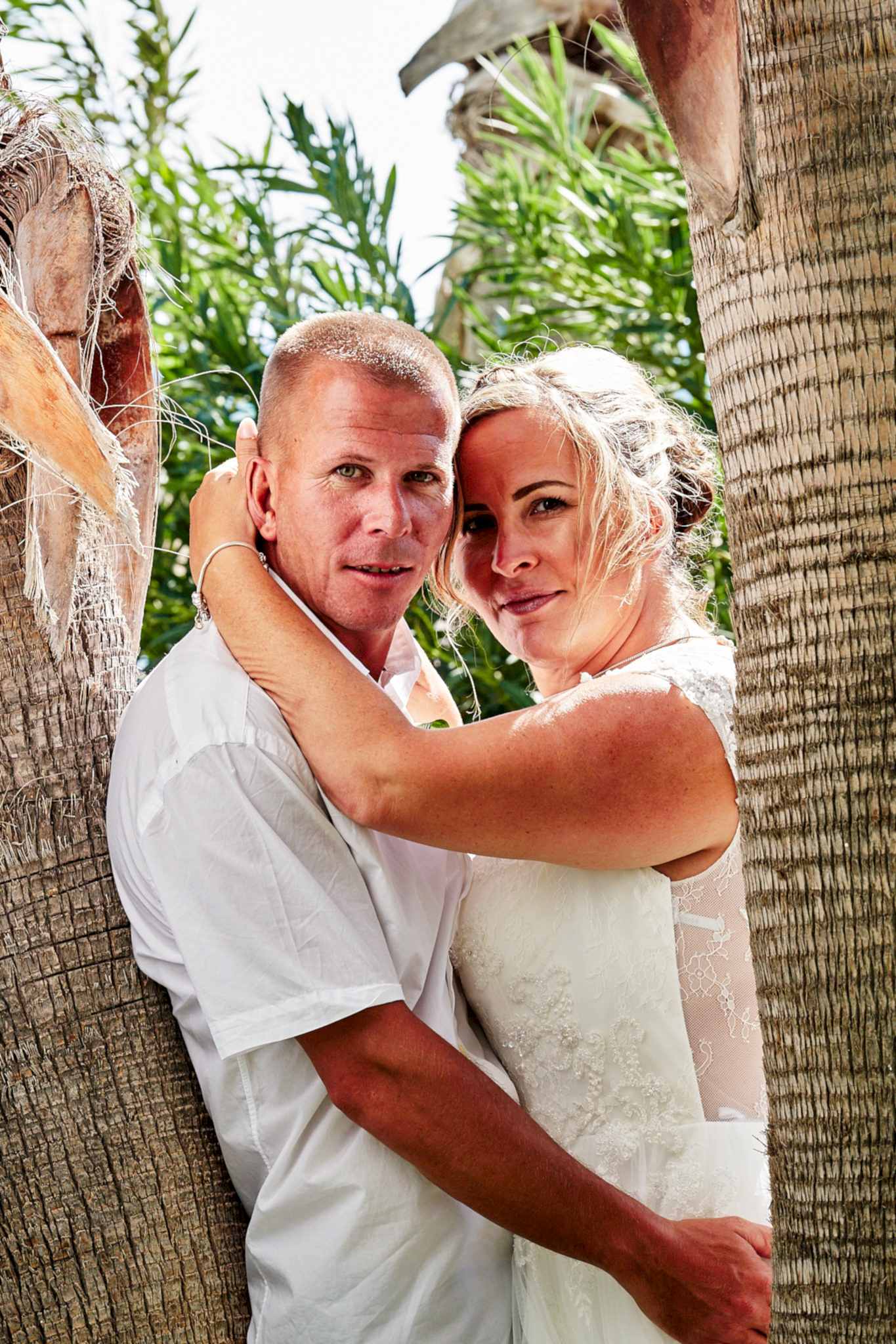 The Wedding of Lorraine and Robbie in the Louis Phaethon Beach Club Hotel in Pafos, with a quick trip on the wedding bus
