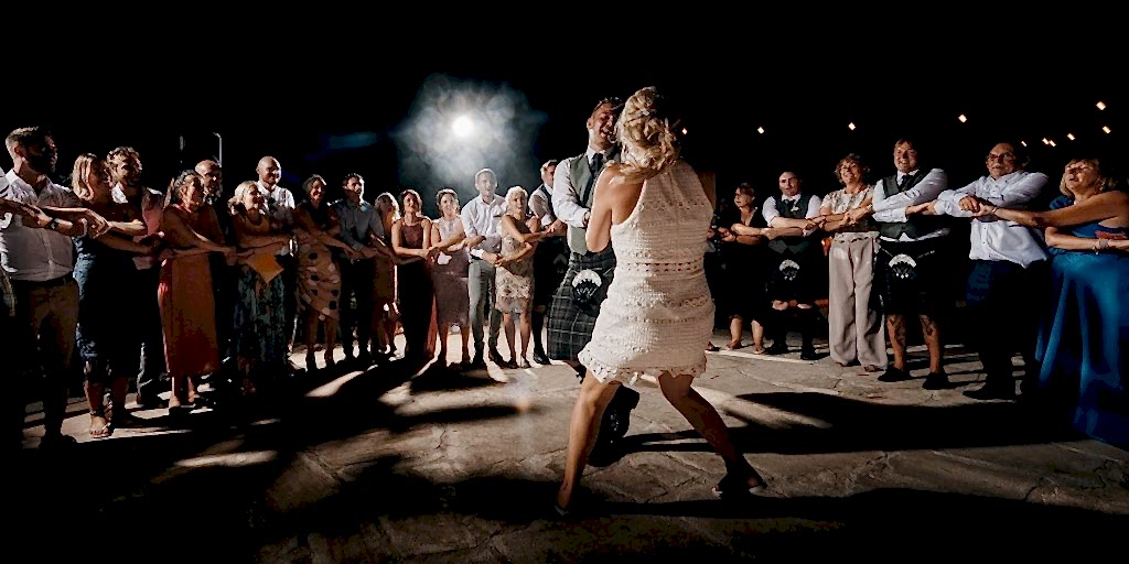 Amazing night-time wedding photographs 1 Amazing night-time wedding photographs